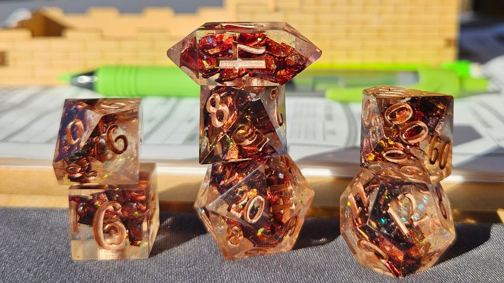 Lair of the Dragon Queen, polyhedral dice set of seven